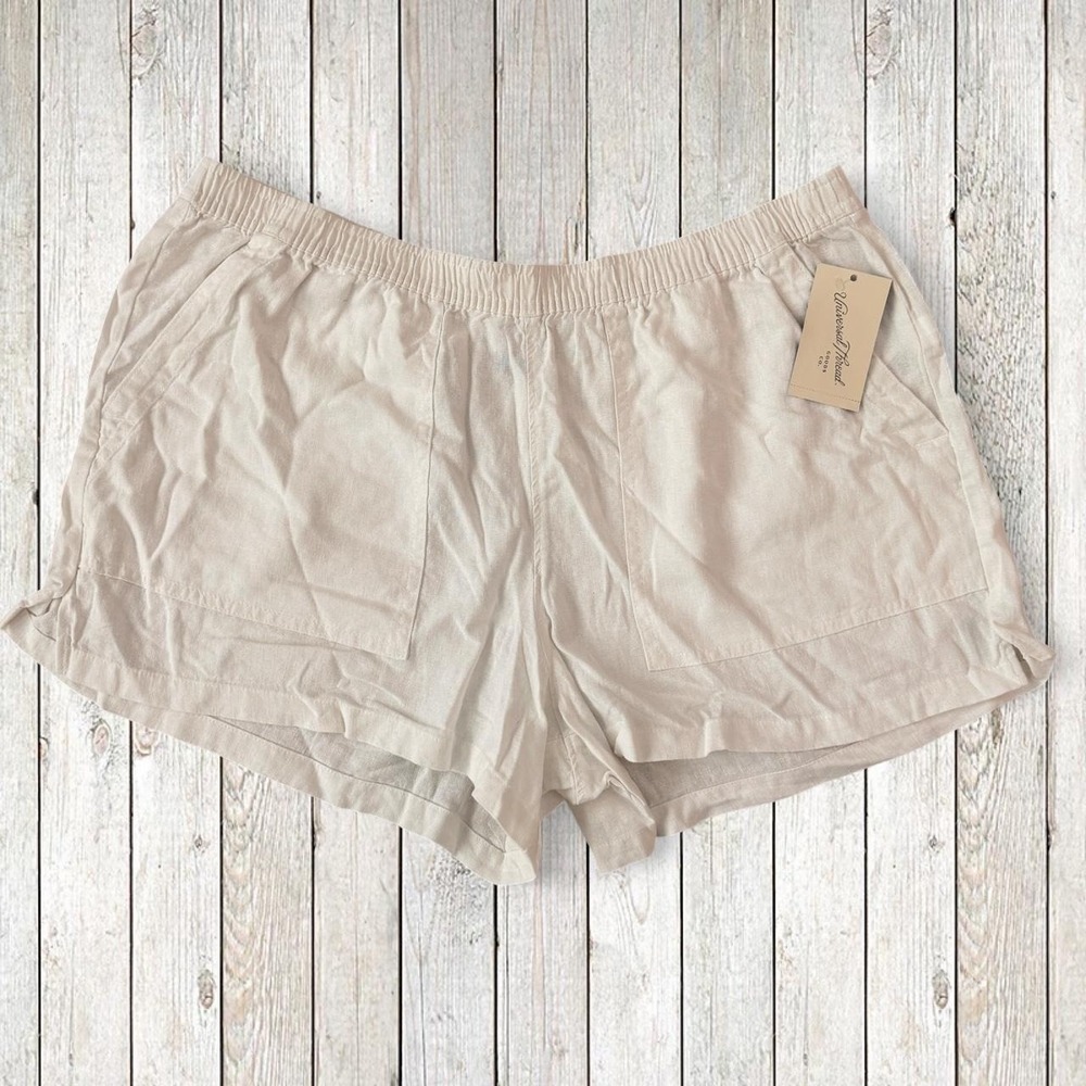 Universal Thread Women's Large White Linen Blend Pull On Shorts NWT